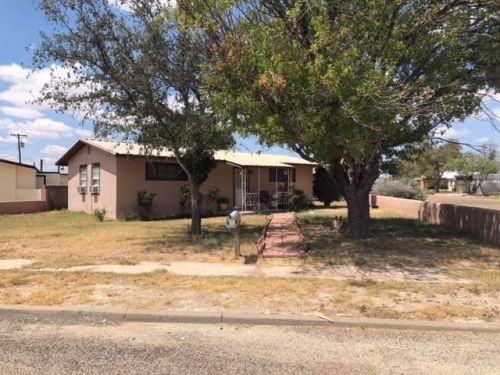 609 Orient St, Fort Stockton, TX 79735-5825