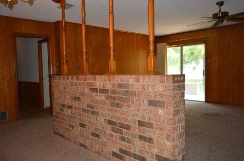 2511 Burnett Dr, Greenville TX  75402-7331 exterior