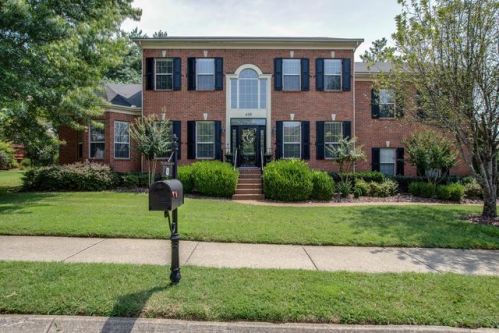 438 Logans Cir, Franklin, TN 37067-1321