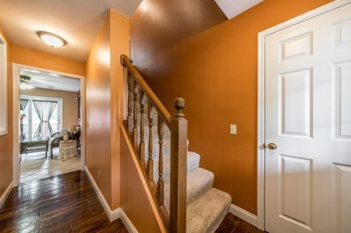 3949 Thomas Dr, Covington KY  41018-2916 exterior