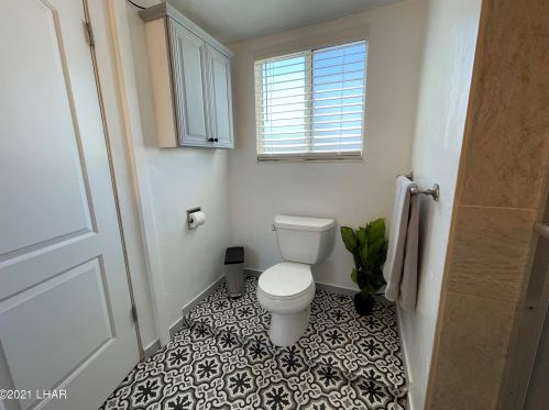 2450 Smoketree Ave, Lake Havasu City AZ  86403-5148 exterior