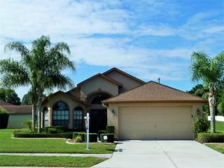 13651 Pimberton Dr, Port Richey, FL 34669-0806