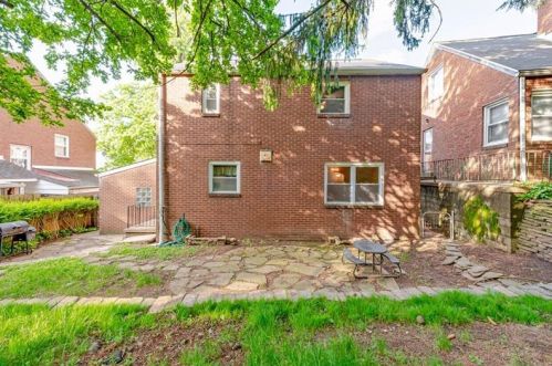 2921 Myer Blvd, Mckeesport PA  15132-5115 exterior