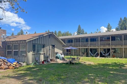 3653 Blackwood Rd, South Lake Tahoe, CA