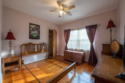 717 Palmer St, Orlando FL  32801-4040 exterior