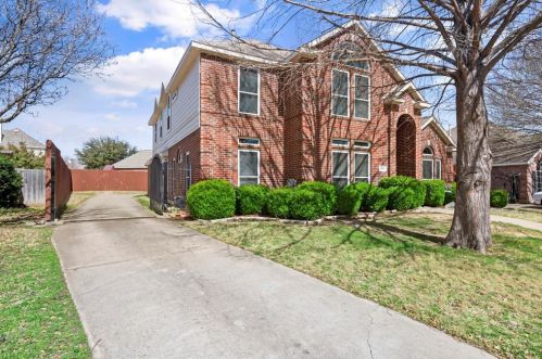 1407 Brittany Ln, Midlothian TX  76063-4062 exterior