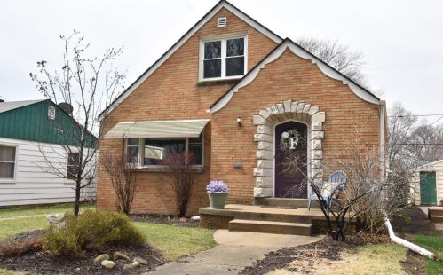 2827 87 St, Milwaukee WI 53222-4730 exterior