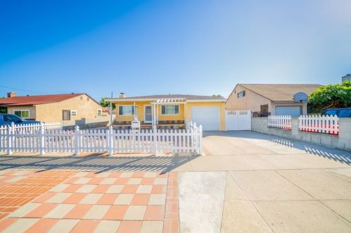 13528 Pioneer Blvd, Norwalk, CA 90650-3914