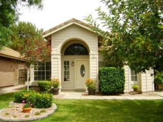 2108 New Bedford Dr, Gilbert, AZ 85234-3864