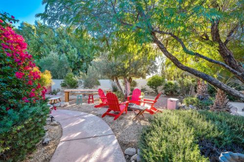 67658 Club House Dr, Desert Hot Springs CA  92241-7425 exterior