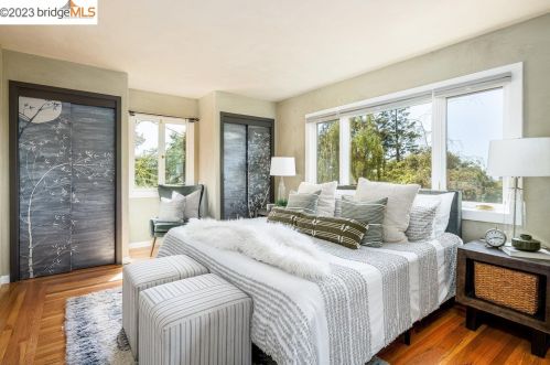 51 Chelton Ln, Oakland CA  94611-2514 exterior
