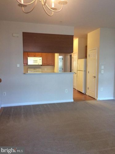 1829 Cedar Cove Way, Woodbridge, VA 22191-6060