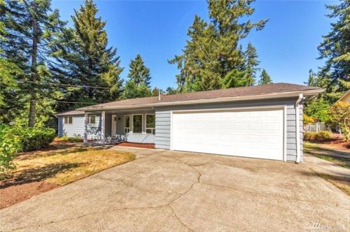 438 Wildcat St, Olympia, WA 98503-6746
