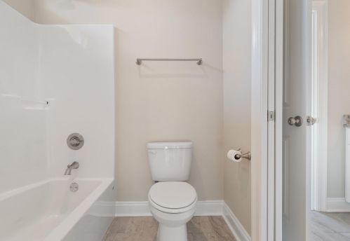 2129 Trevor Cir, Milton FL  32583-9616 exterior