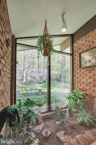 2 Fernwood Trl, Charnita PA  17320-8556 exterior