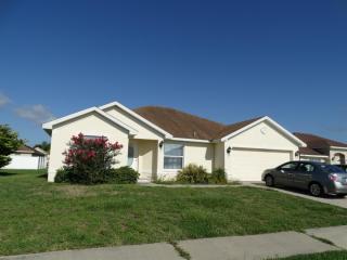 6946 Bently Dr, Lakeland, FL 33809-3386