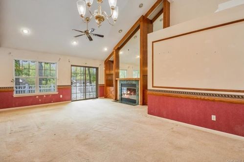 7 High Ridge Rd, Crotonville NY  10562-1969 exterior