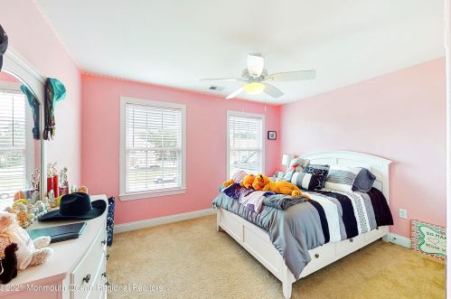 386 Hopedale Dr, Berkeley Township NJ  08721-2781 exterior