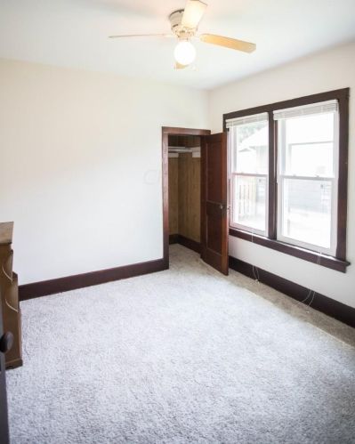 899 Oak Grove Ave, Marion, OH 43302-6068