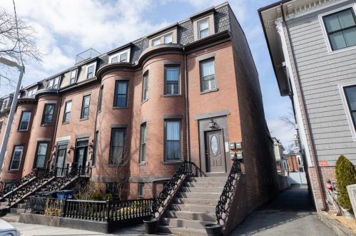 754 4th St, Boston MA 02127-3191 exterior