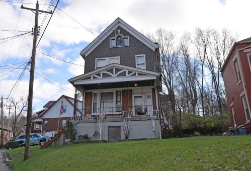 336 9th Ave, Newport KY  41074-1409 exterior