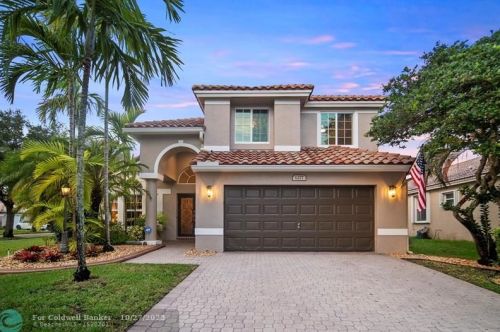 1277 144th Ter, Hollywood FL  33028-2925 exterior