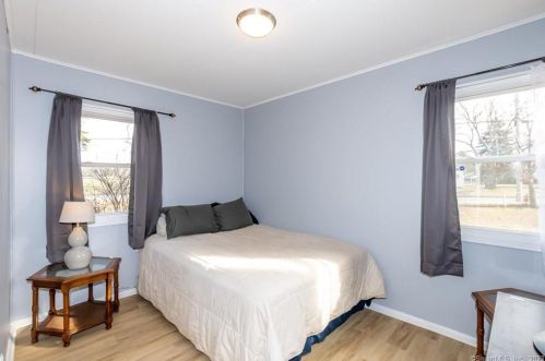 403 Litchfield Dr, Windsor Locks CT  06096-2040 exterior