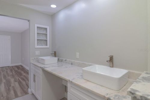 180 Tads Trl, Oldsmar FL  34677-2396 exterior