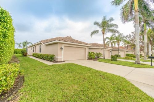 6705 Calumet Dr, Naples, FL 34113-1609