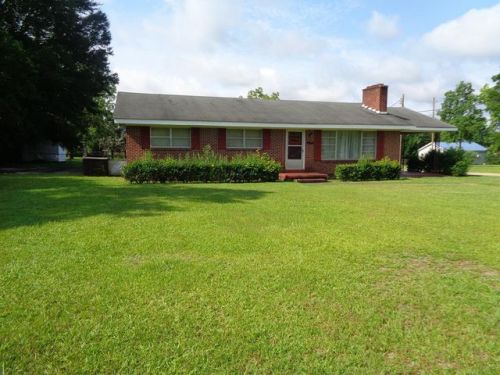 23476 4th Ave, Florala, AL 36442-3535