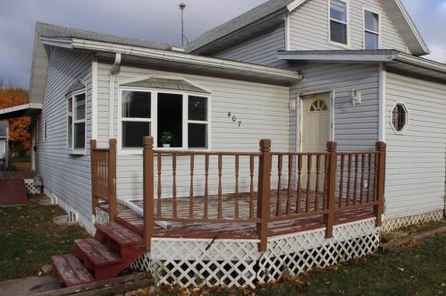 407 Russell St, Augusta, WI 54722-9222