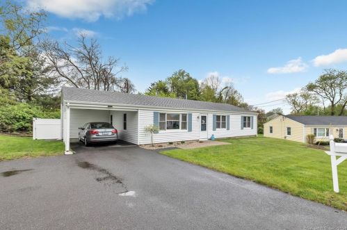 12 Hughes Cir, Ansonia, CT 06401-2617