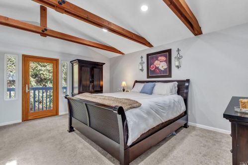 311 Dl Ct, Benicia CA 94510-2133 exterior