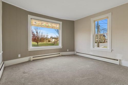 253 School St, Putnam CT  06260-2431 exterior