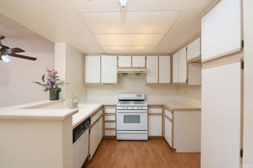 12653 8th St, Garden Grove, CA 92840-5306