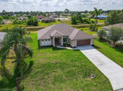 1008 Alaska Ave, Lehigh Acres, FL 33971-6444
