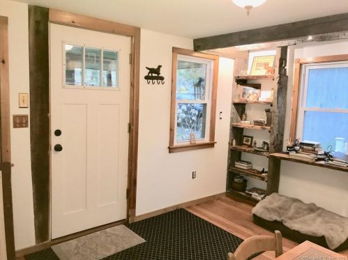 136 Ramapoo Rd, Ridgefield CT  06877-3731 exterior