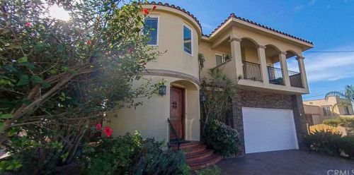 4554 130th St, Hawthorne, CA 90250-5145
