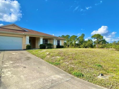 7503 Connie Ave, Lehigh Acres, FL 33971-6705