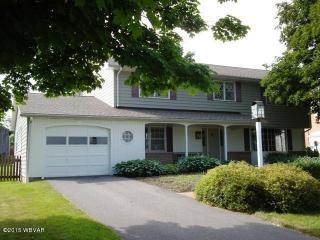 293 King St, Schuyler, PA 17772-8812