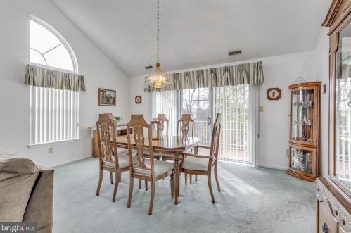 6702 Normandy Dr, Mount Laurel NJ  08054-5993 exterior