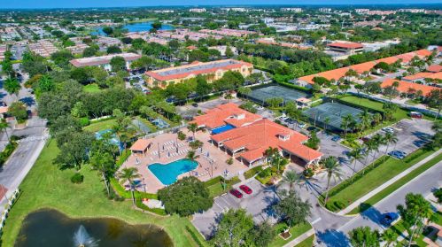 6169 Lake Hibiscus Dr, Delray Beach FL  33484-4620 exterior