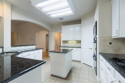 2509 Stillwater Ct, Lewisville TX  75022-8039 exterior