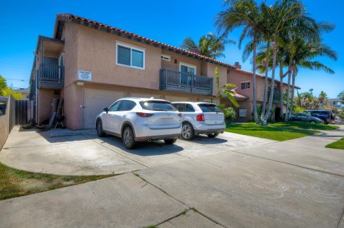 4567 Cleveland Ave, San Diego, CA 92116-1152