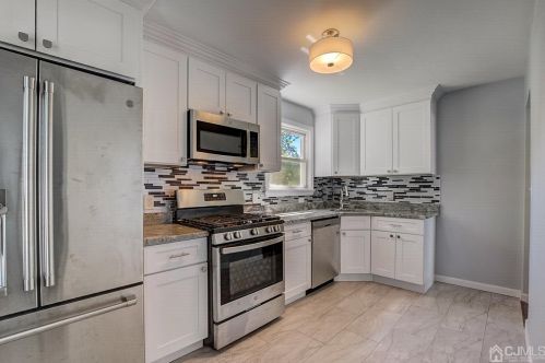 2001 Bell Pl, South Plainfield NJ  07080-2600 exterior