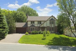 4610 Ranchview Ln, Minneapolis, MN 55446-2141