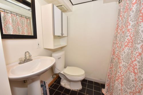 3618 94, Milwaukee WI 53228-1403 exterior