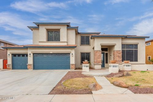 18438 Mauna Loa Ln, Sun City, AZ 85388-7653