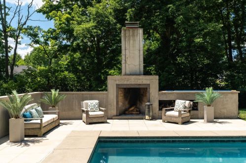7440 Graves Rd, Cincinnati, OH 45243-3547
