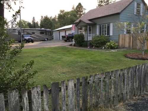 417 Second Ave, Sutherlin, OR 97479-9418